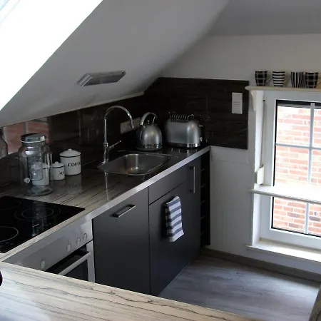 Up Stuuv Apartment *